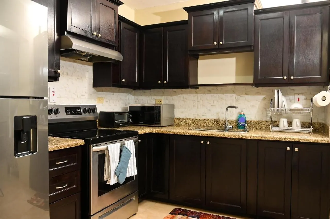 Finest Accommodation Kensington New Kgn 8 Kensington Cres. Kgn 5 Kingston Lejlighed