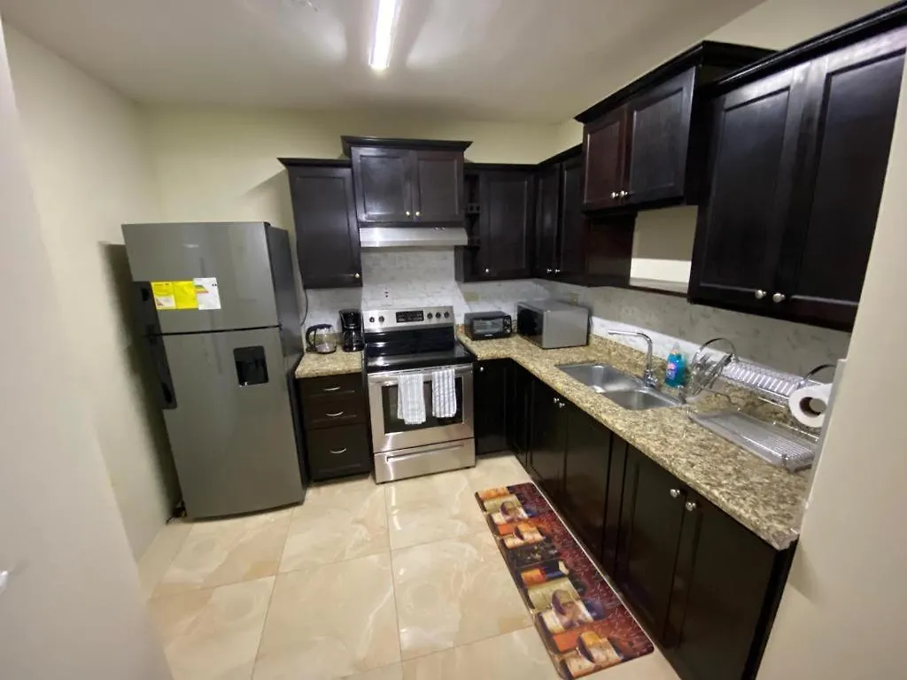 Finest Accommodation Kensington New Kgn 8 Kensington Cres. Kgn 5 Kingston
